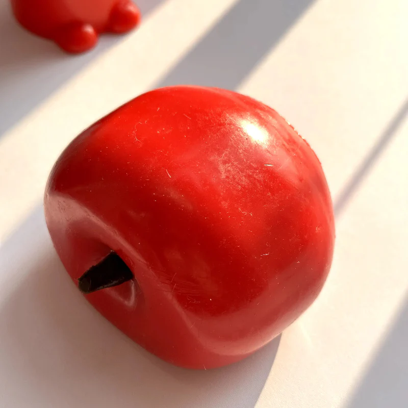 Handmade Silicone Tabab Squishy  Apple - Image 3